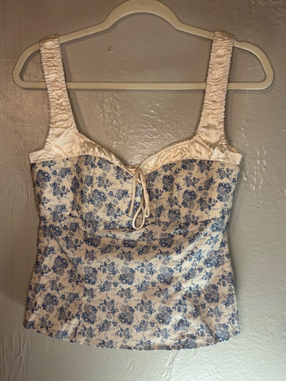 Astr The Label Floral Square Neck Tank Top in Cream & Blue - Picture 3 of 12